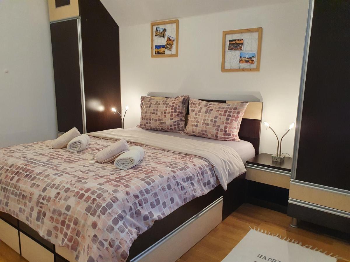 Smiley Apartment Sibiu Eksteriør bilde