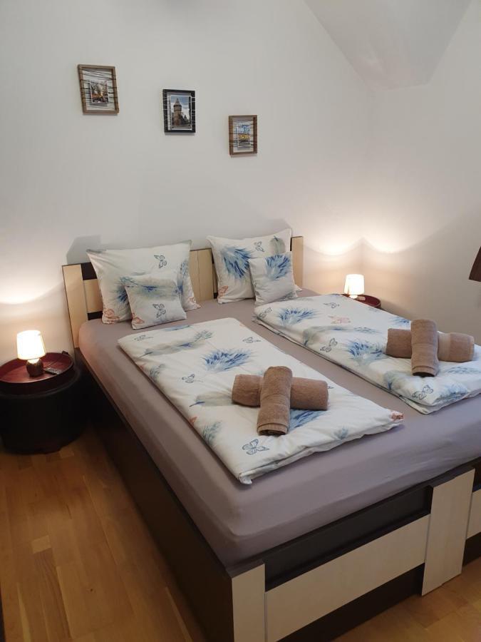 Smiley Apartment Sibiu Eksteriør bilde