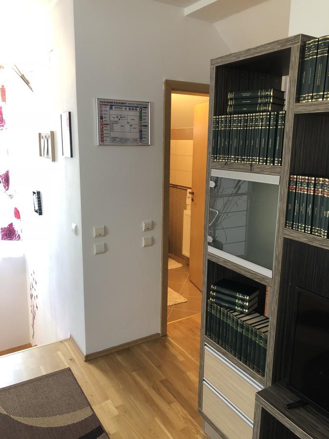 Smiley Apartment Sibiu Eksteriør bilde