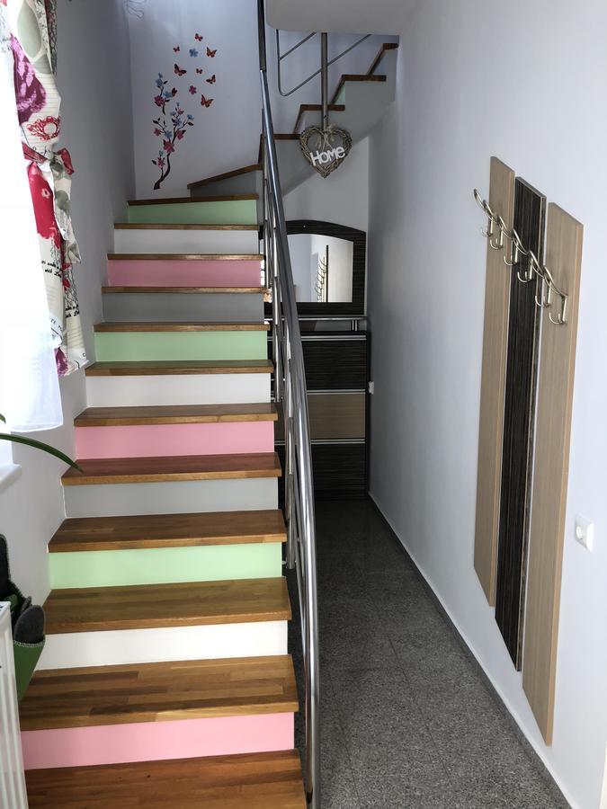 Smiley Apartment Sibiu Eksteriør bilde